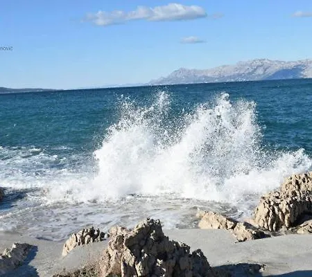 Karlo 公寓 Živogošće
