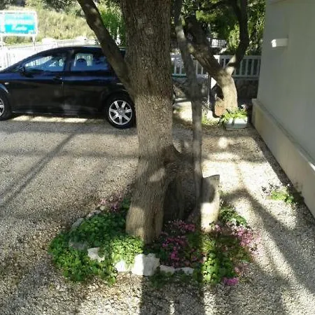 Karlo 公寓 Živogošće
